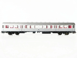 H0 ROWA 3105 (8202) Osobní vůz 2. třídy řady 50 80 22-45 048-2 Bnrb 725 DB Silberling OSVĚTLENÝ PĚKNÝ STAV
